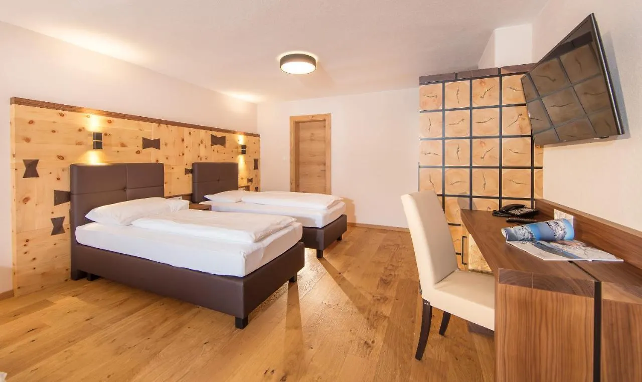 Hotel Garni Birkenhof Solden 2*,